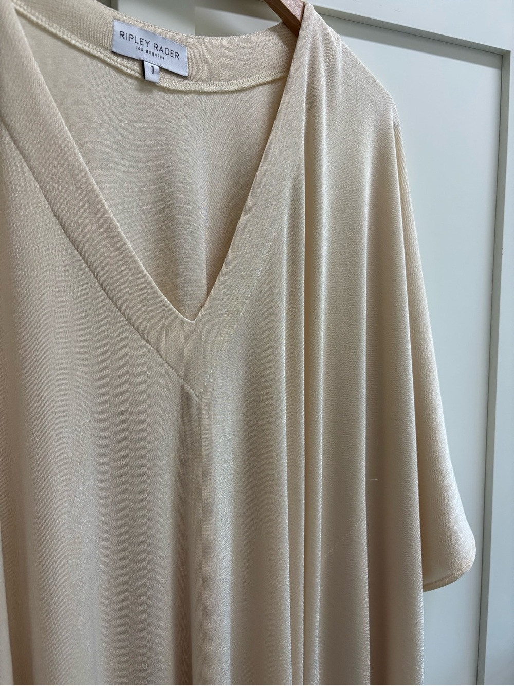 Ripley Rader Los Angeles Champagne Shimmer Caftan Maxi Dress Size 1 small w/flaw - Picture 10 of 11